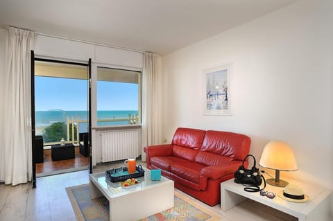 Residence Riccione Beach Apartments Condo in Riccione