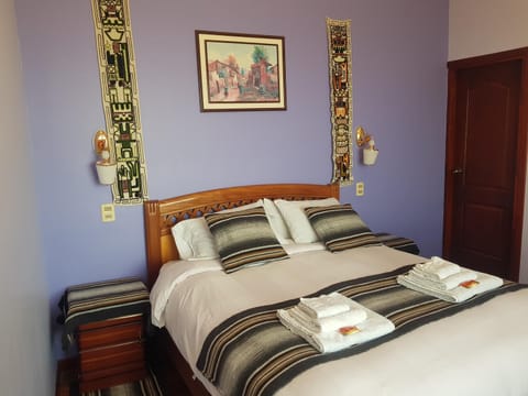 Hostal Phaxsi Bed and Breakfast in Puno, Peru