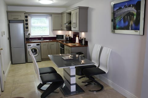 Wild Atlantic Accommodation 68 Burnside Park Apartment in Letterkenny