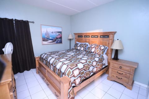 The Dunes Condominiums by Cheap Getaway Condo in South Padre Island