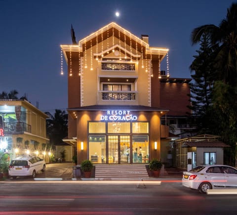 Property building, Facade/entrance