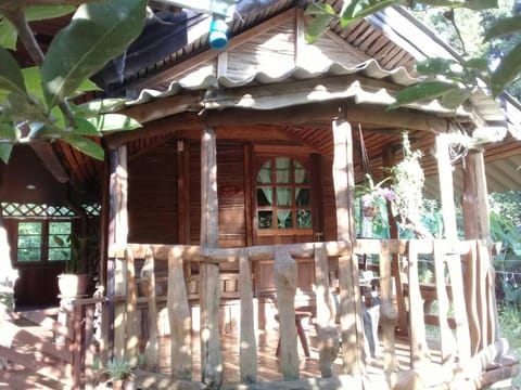 Koh Kood Little Hut Resort in Trat Changwat