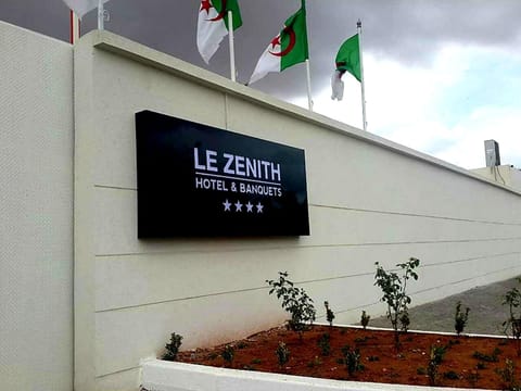 Le Zenith Hotel Oran Hotel in Oran