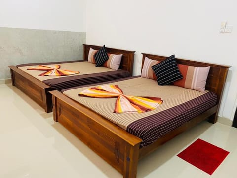 Optimum Residencies Bed and Breakfast in Negombo