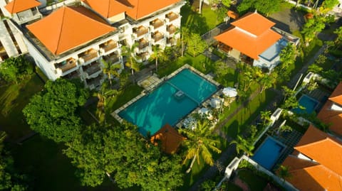 Property building, Bird's eye view