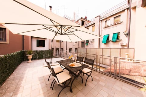 Balcony/Terrace, Balcony/Terrace