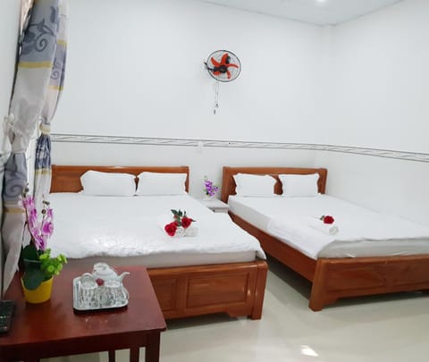 Hai Phuong Tuyen Guesthouse Bed and Breakfast in Phu Quoc