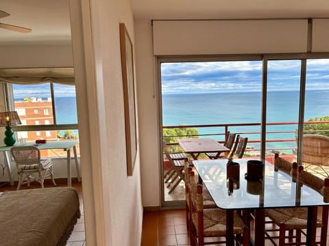 Balcony/Terrace, Living room, Seating area, Sea view