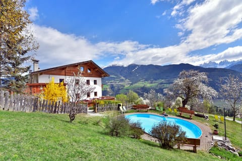 Facade/entrance, Garden view, Mountain view, Pool view, Open Air Bath