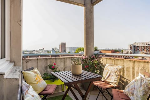 Appartement à 10 minutes du centre de Paris avec le RER B Apartment in Saint-Denis, France