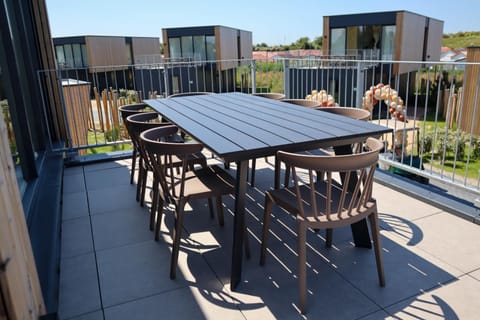 Vlugtenburg Campground/
RV Resort in s-Gravenzande