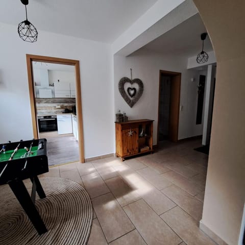 Game Room, Game Room