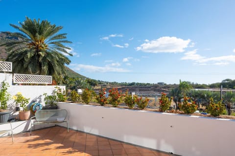 Patio, Balcony/Terrace