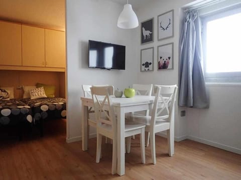 Bilocale con cucina a 300 m dalle piste Apartment in Province of Brescia