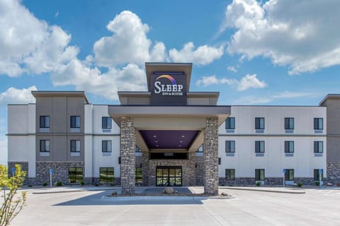Sleep Inn & Suites Ankeny - Des Moines Hotel in Ankeny