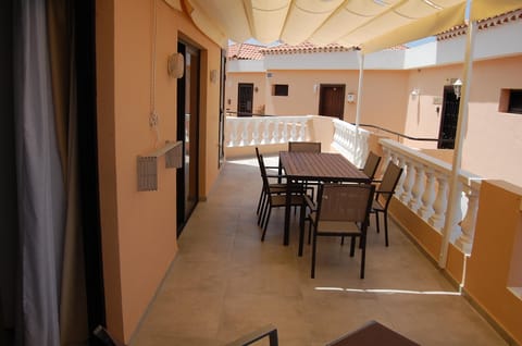 Balcony/Terrace, Dining area