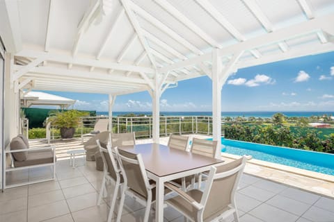 Patio, Balcony/Terrace, Sea view, Swimming pool