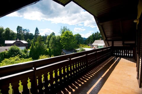 Spring, Day, Natural landscape, View (from property/room), Balcony/Terrace