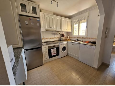 Kitchen or kitchenette, dishwasher, oven, pet friendly, stove, toaster