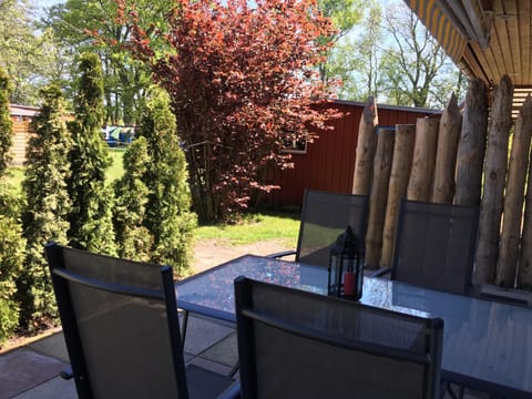 BBQ facilities, Garden, Balcony/Terrace