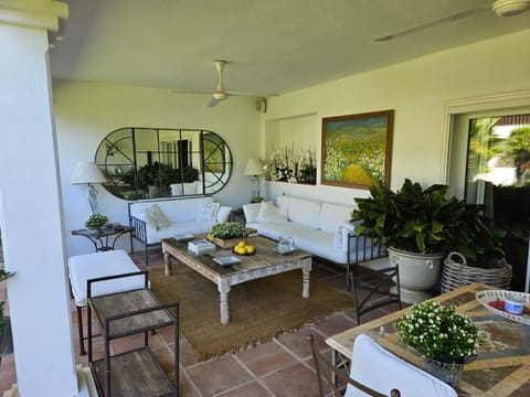 La Casita by Teresa House in Marbella