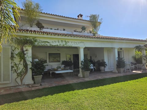 La Casita by Teresa House in Marbella