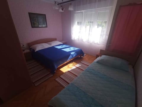 Apartment in Crikvenica 5484 Condo in Crikvenica