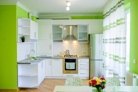 Modern apartment in 10 min from city center Condominio in Lviv
