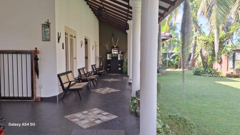 The Night shade Vacation rental in Negombo