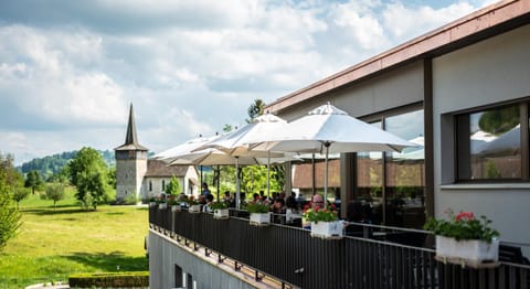 Property building, View (from property/room), Balcony/Terrace, Area and facilities