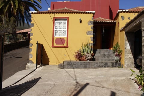 Casa Basilisa Capote House in La Palma