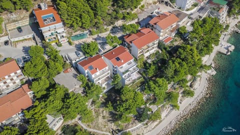 Apartments Vranjes Deluxe Condo in Brela