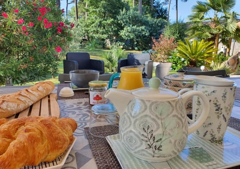 Garden, Garden view, Breakfast, Continental breakfast