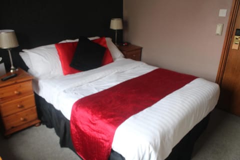 Forresters Bar & French Restaurant with Rooms Pousada in Middleton-in-Teesdale
