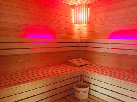 Sauna, Spa and wellness centre/facilities