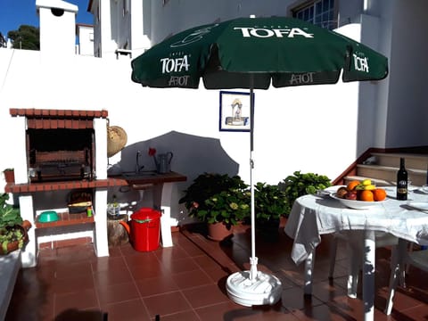 BBQ facilities, Balcony/Terrace