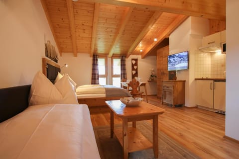 Obersinnlehenhof Apartment in Zell am See