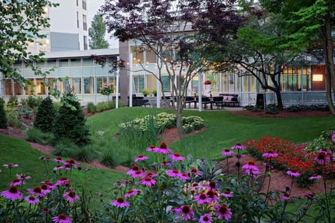 Embassy Suites by Hilton Boston Marlborough Hôtel in Northborough