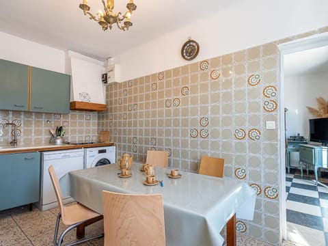 Holiday Home La Pitchoune by Interhome House in Six-Fours-les-Plages