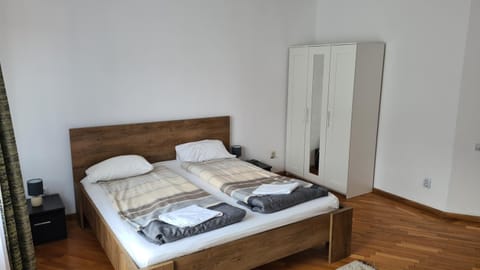 BigCitty Rooms Bed and Breakfast in Cluj-Napoca