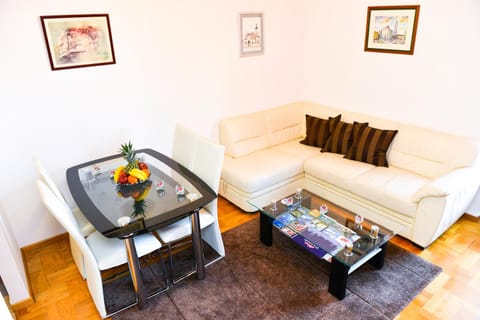 F&T Apartment-Place2be Condominio in City of Zagreb