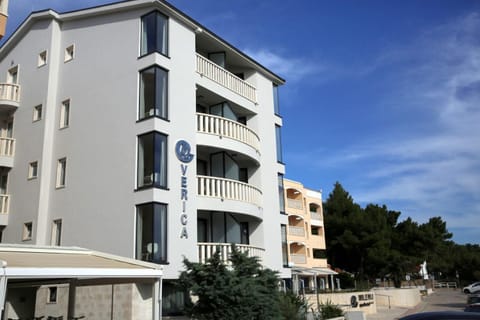 Villa Verica Aparthotel in Baška Voda