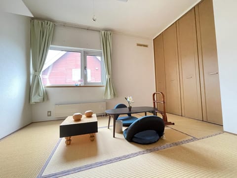 京樽5号 1棟貸切 一軒家 4-Bedrooms Duplex Private Villa KYOTARU5 Moradia in Sapporo