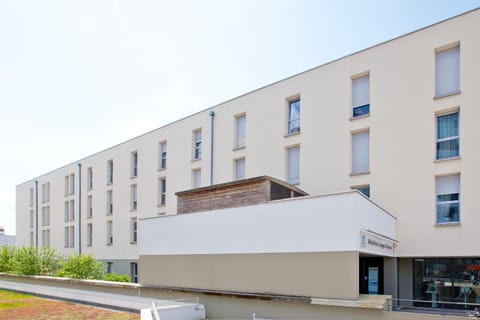 Séjours & Affaires Rennes Longs Champs Appart-hôtel in Rennes