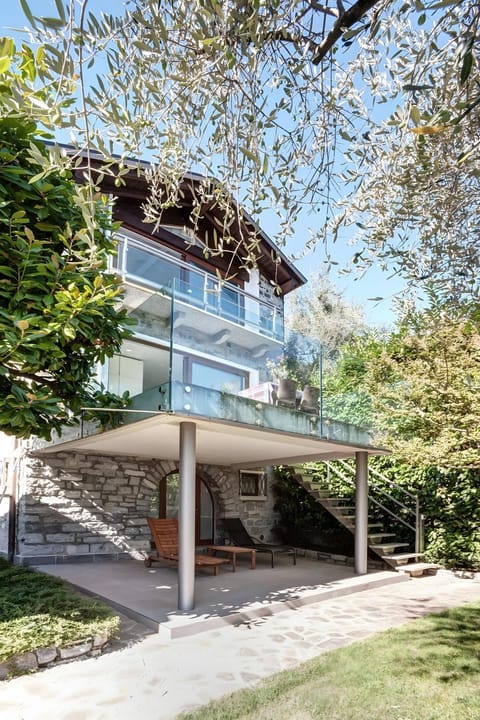 Villa Sara Lakeside Villa in Province of Lecco