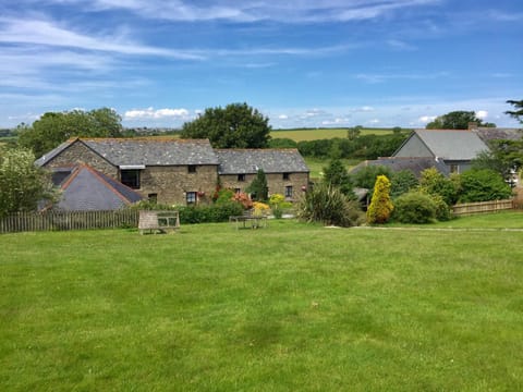 Polean Farm Cottages - With Free Animal Feeding and Pony Rides and Free Access to a Nearby Pool House in England