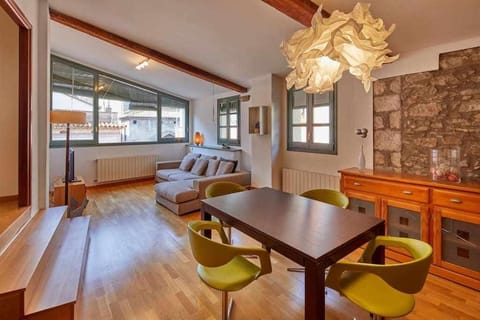 Apartamento Francesc Samsó Girona Condo in Girona