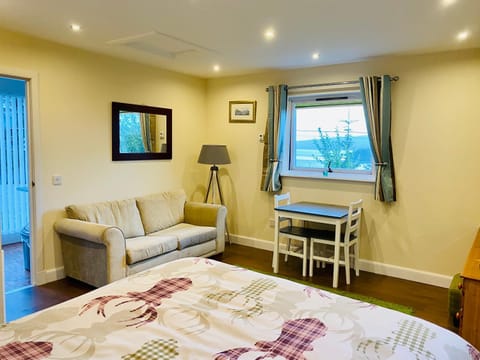 Hazelmount Self-Catering Cabin Bed and Breakfast in Portree