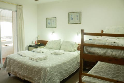 Bed, Photo of the whole room, Bedroom, bunk bed