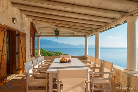 Day, Natural landscape, View (from property/room), Balcony/Terrace, Seating area, Dining area, Sea view